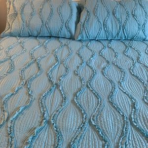 Turquoise bedding